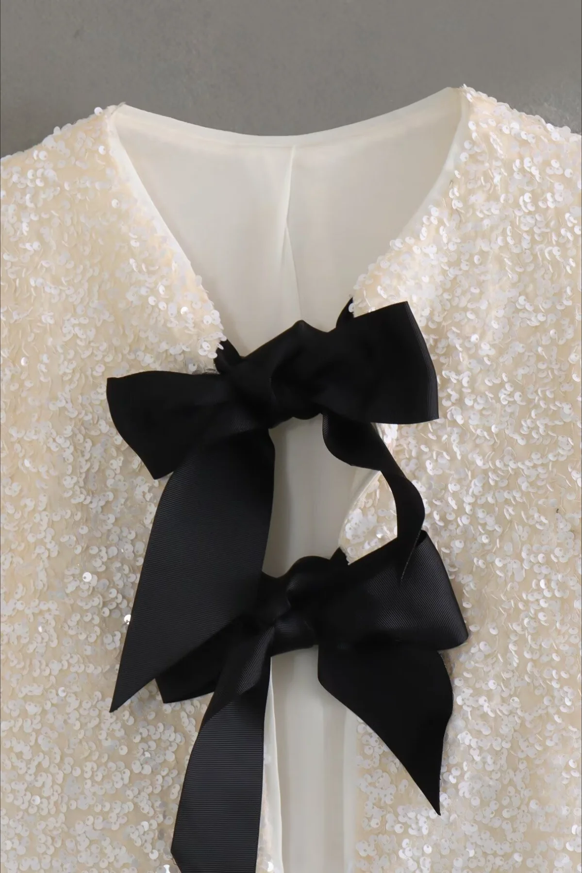 Bow Sequin Cut Out Long Sleeve Jacket - Image 9
