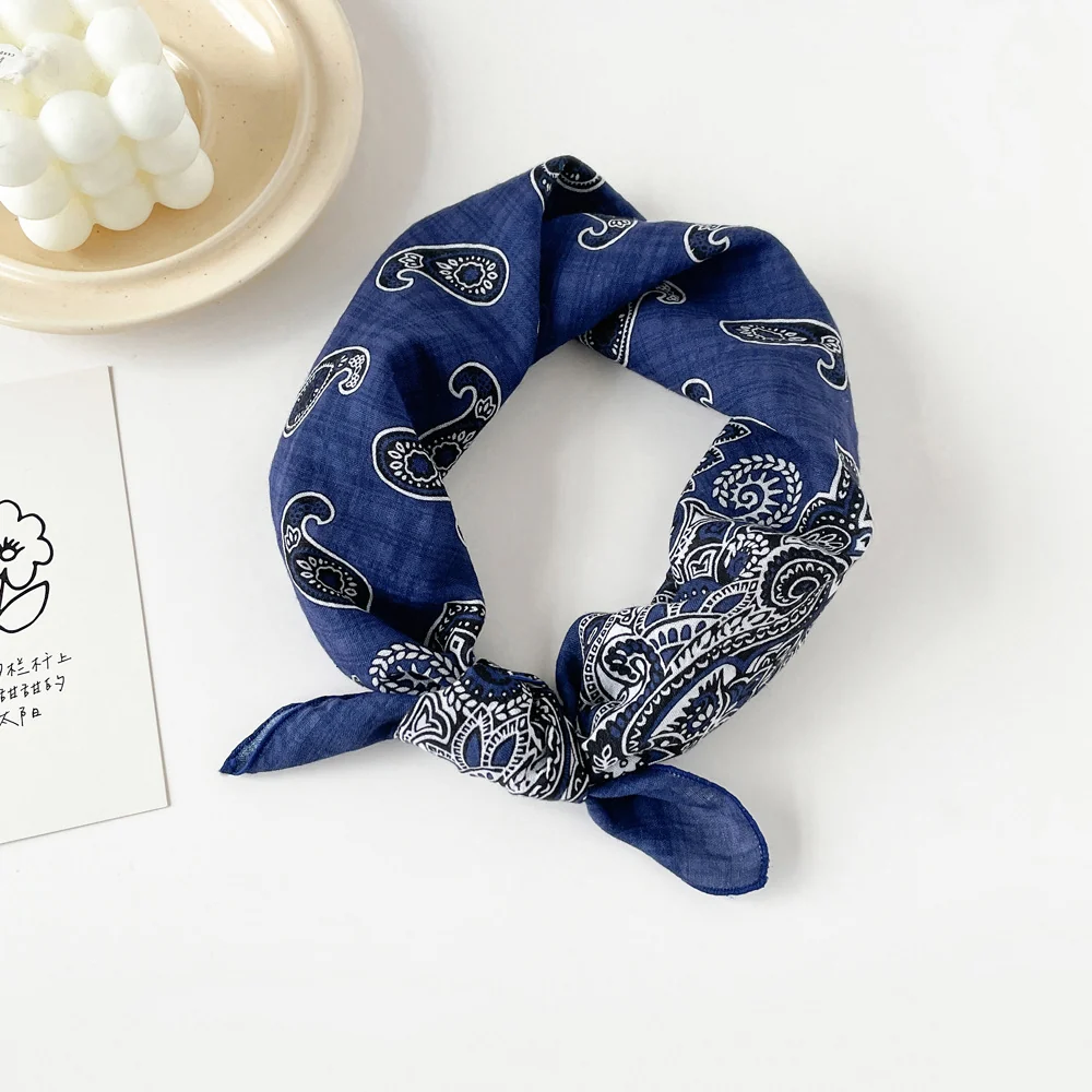 Cotton Paisley Print Square Head Neck Scarf - Image 3