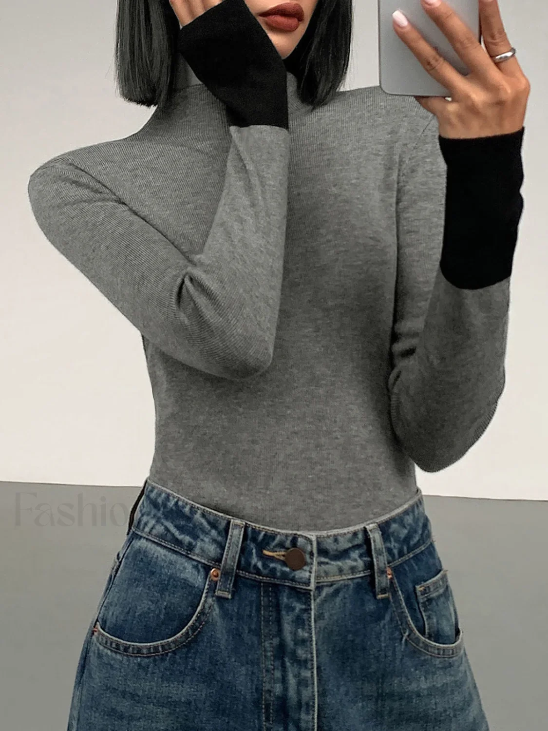 Long Sleeve Contrast Cuff Knit Top - Image 16
