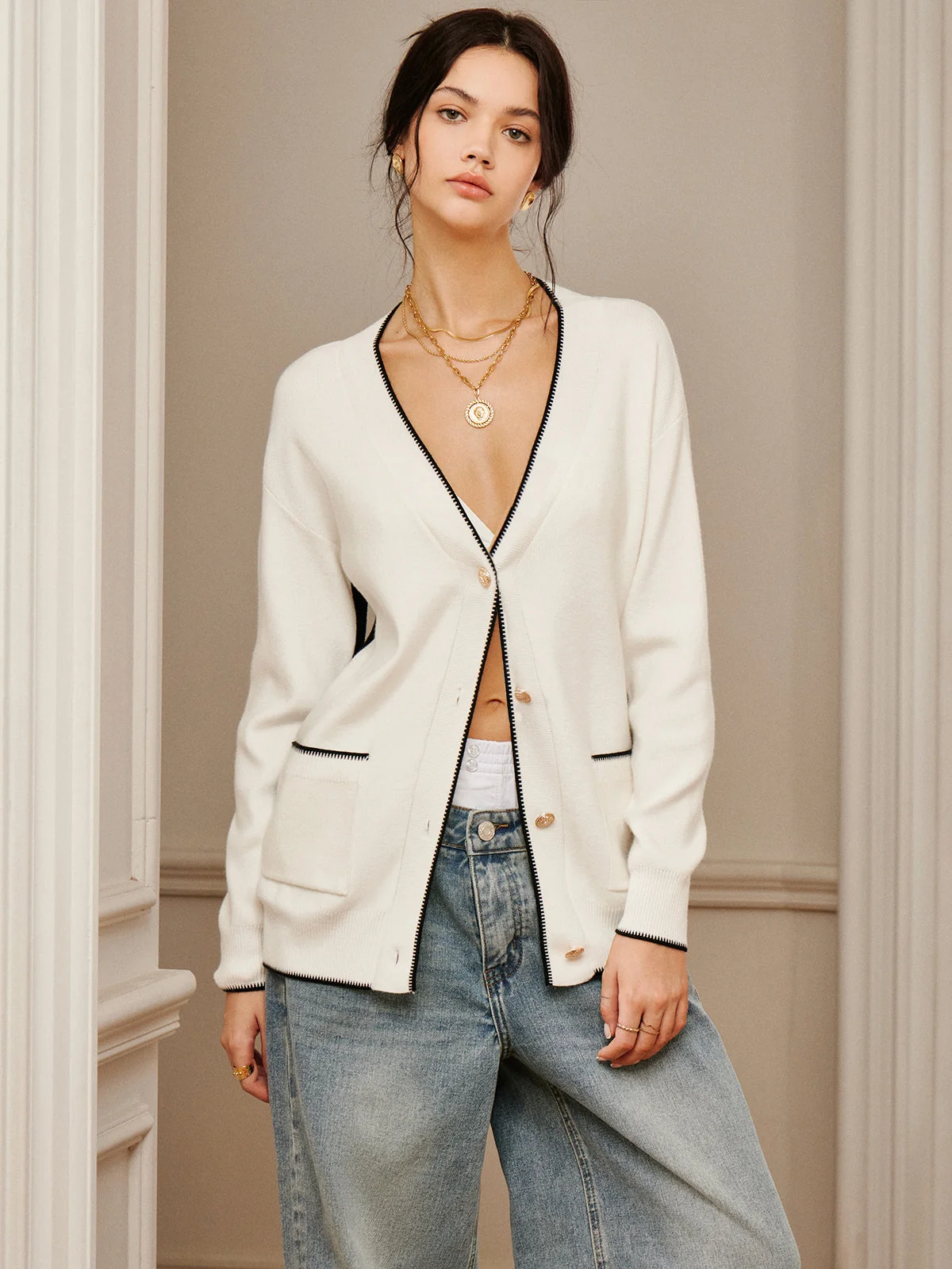 Casual Contrast Trim Knit Outerwear - Image 4