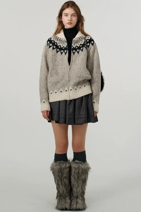 Color Block Turn-Down Collar Loose Sweater - Image 2