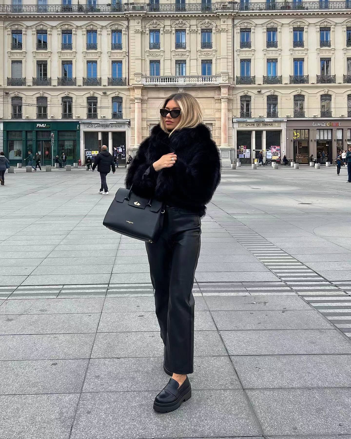 Solid Faux Graceful Fur Collar Jacket - Image 9