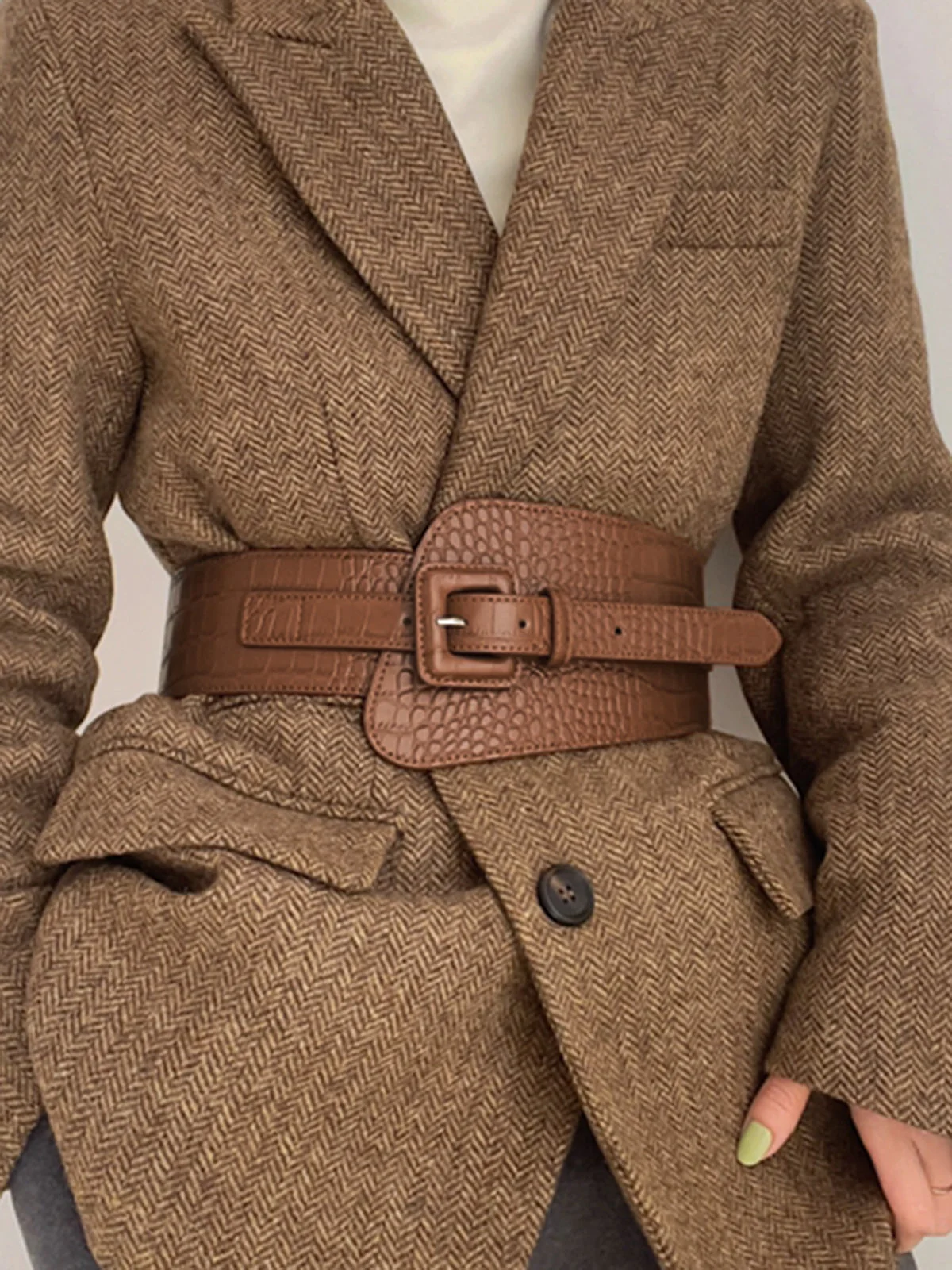 Snakeskin Charming Leather Belt - Image 3