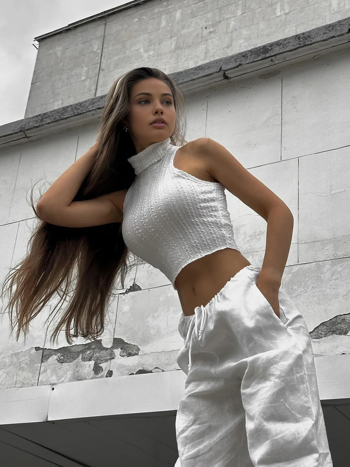 Twist Decor Textured Trendy Turtle Neck Tank Top - Image 8