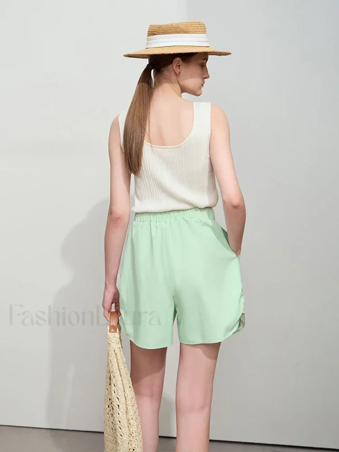 Minimalist Women Pleated Pocket Design Loose Short - Image 14
