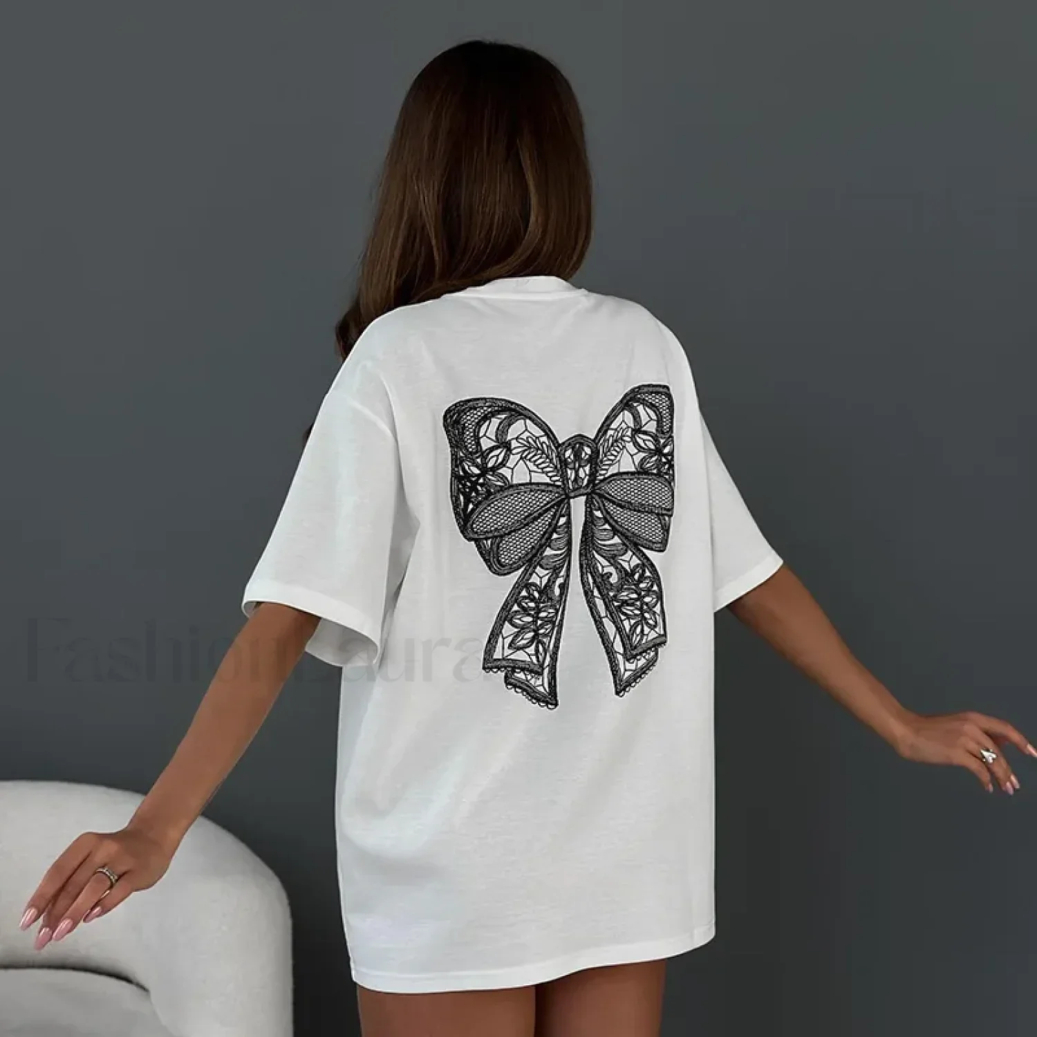 Simple Style Bow Cotton T-Shirt - Image 8