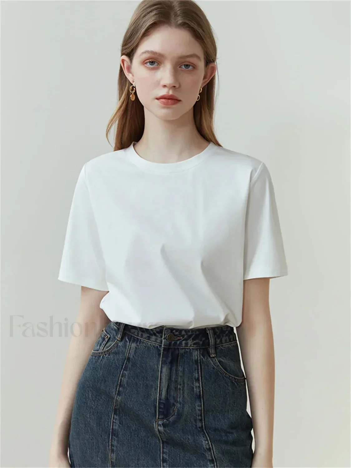 Solid White Round Neck T-Shirt - Image 7