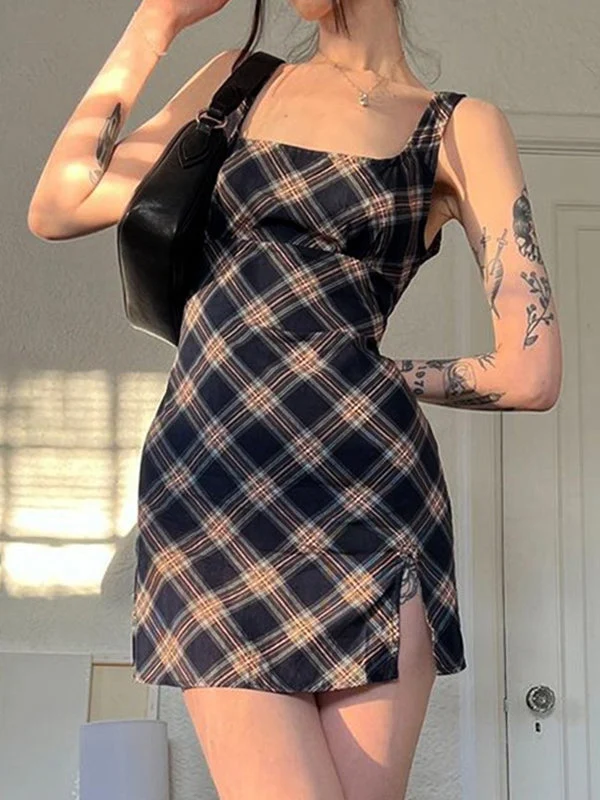 Split Sleeveless Checkered Mini Dress - Image 10