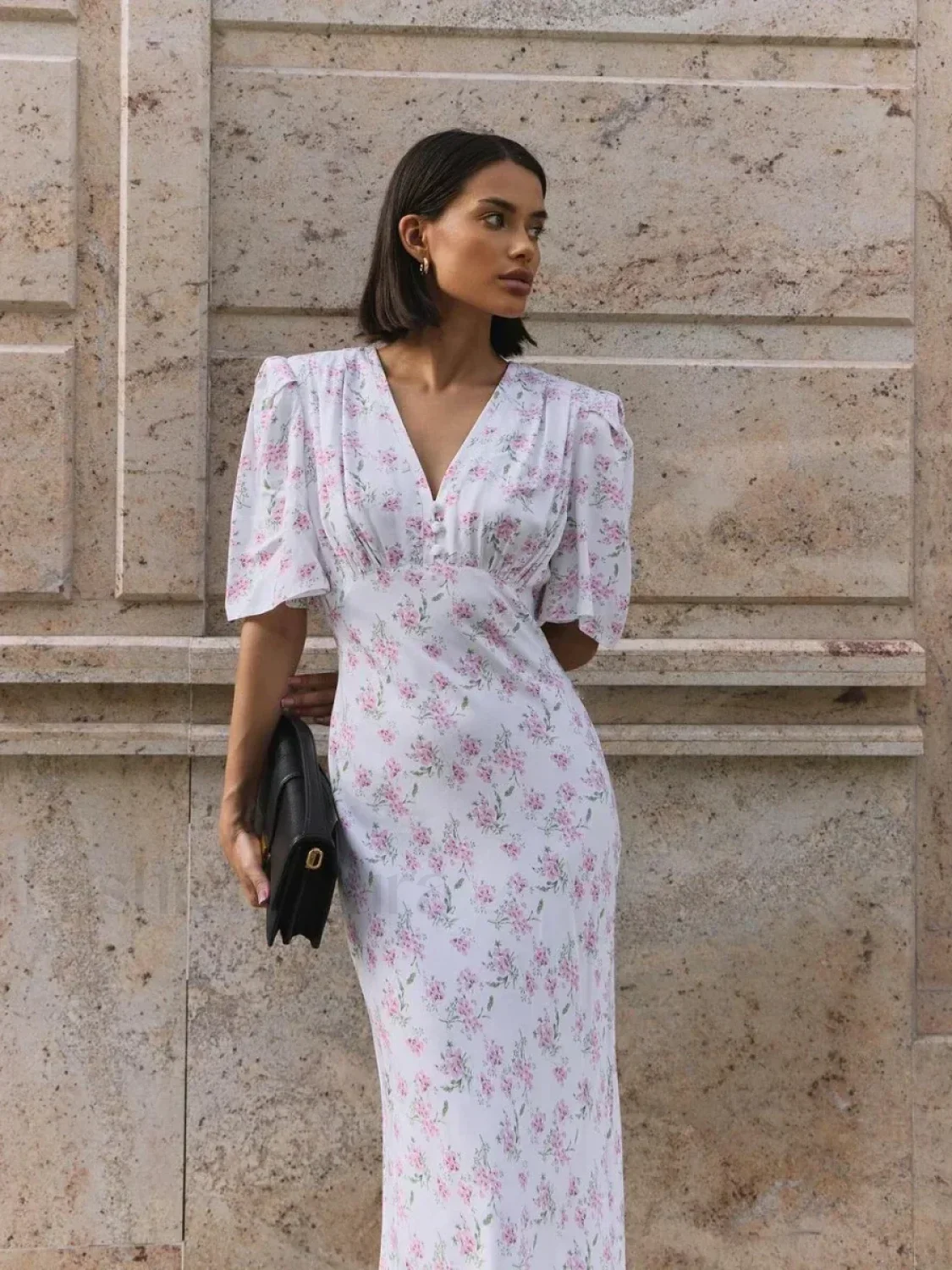V-Neck Slim Fit Floral Dress - Image 2