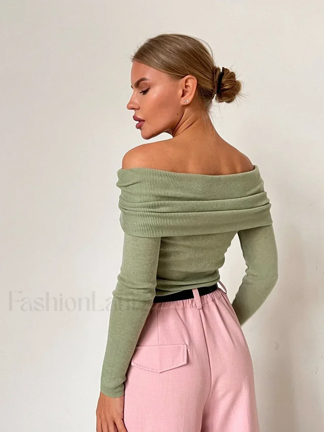 Wool Slim Off-Shoulder T-Shirt - Image 2