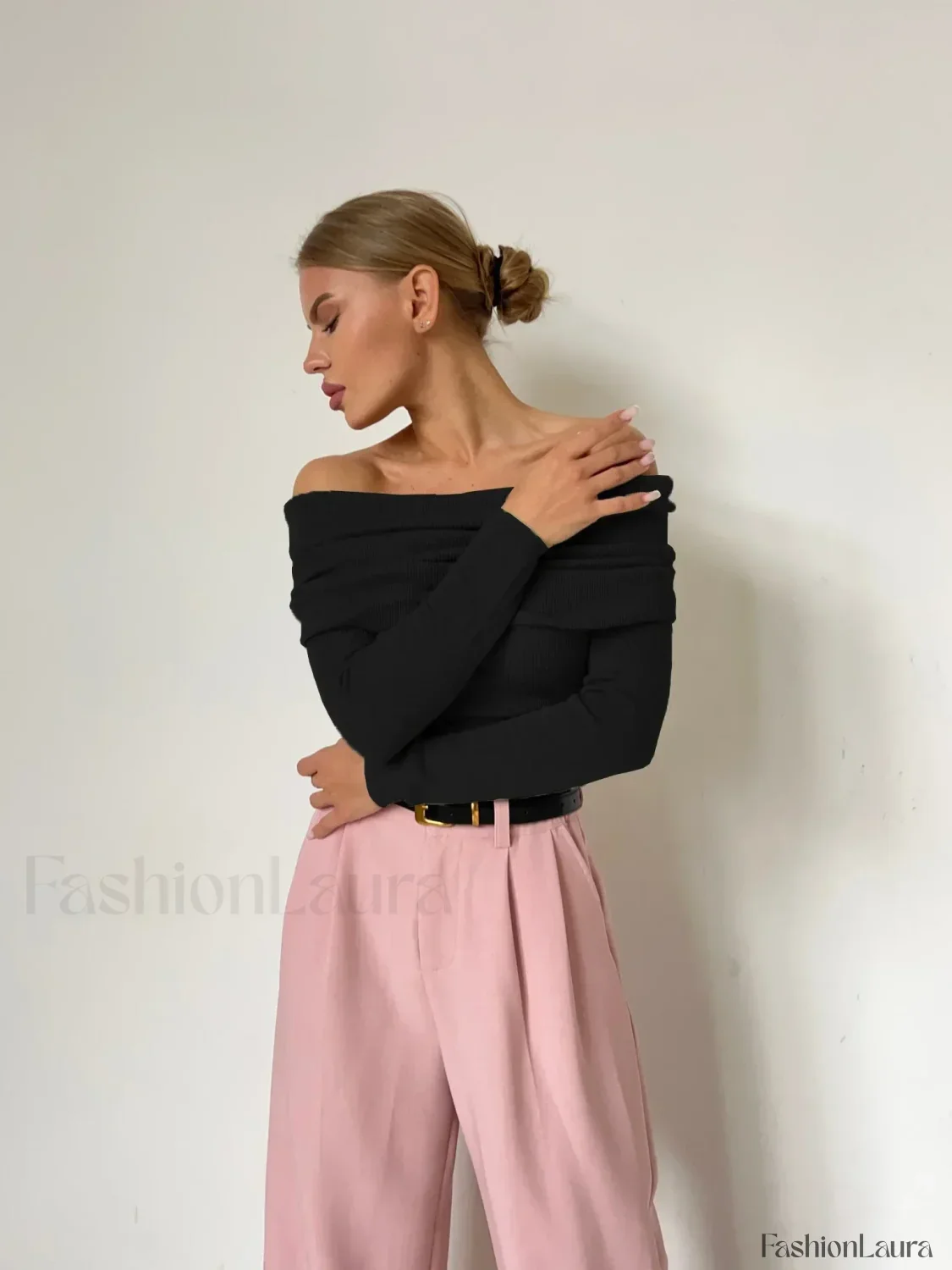 Wool Slim Off-Shoulder T-Shirt - Image 20